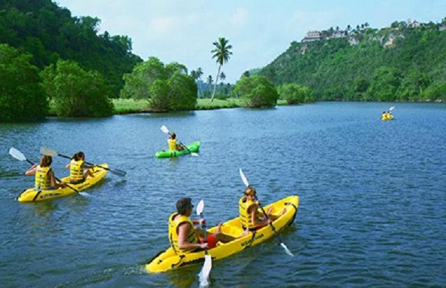 Khu du lịch sinh thái Nhân Tâm