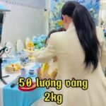 Cô dâu miền Tây đeo gần 50 cây vàng trong ngày đính hôn gây sốt mạng