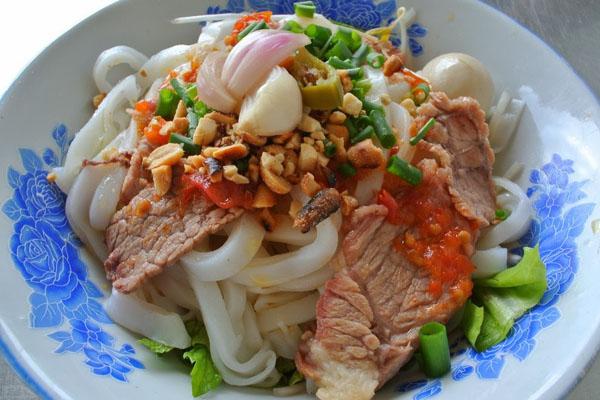 Mì Quảng bò