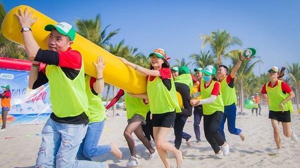 20+ Mẫu Lời Dẫn MC Team Building Hay, Ý Nghĩa, Hoạt Náo Nhất